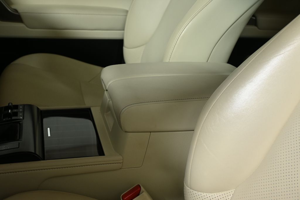 Thumbnail: 2020 Lexus GX - 26