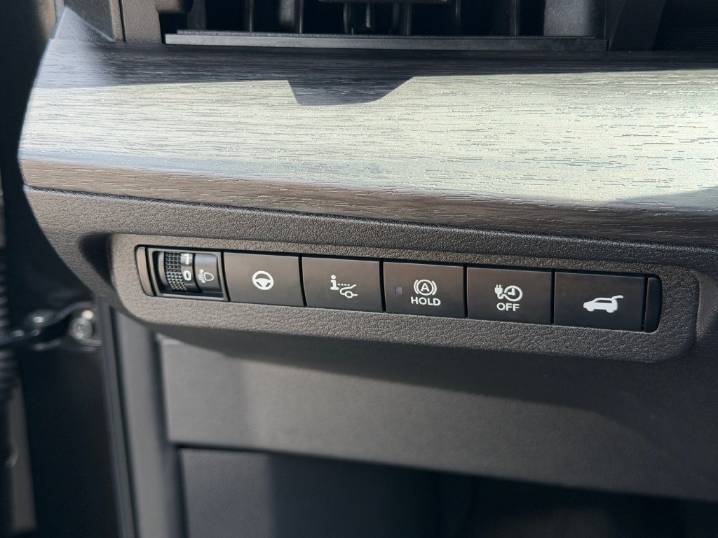2023 Nissan Ariya PLATINUM+ e-4ORCE Black Diamond Pearl - Grieco Acura - Image 29