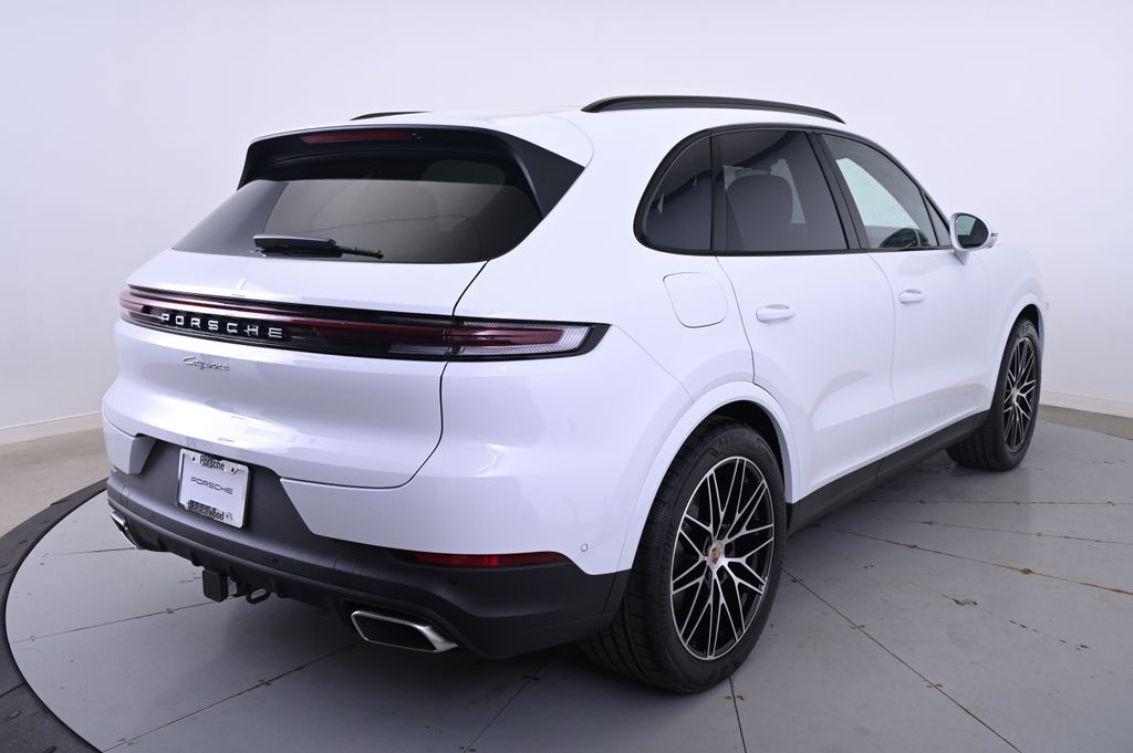 Thumbnail: 2025 Porsche Cayenne - 7