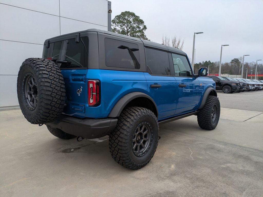 2025 Ford Bronco Badlands