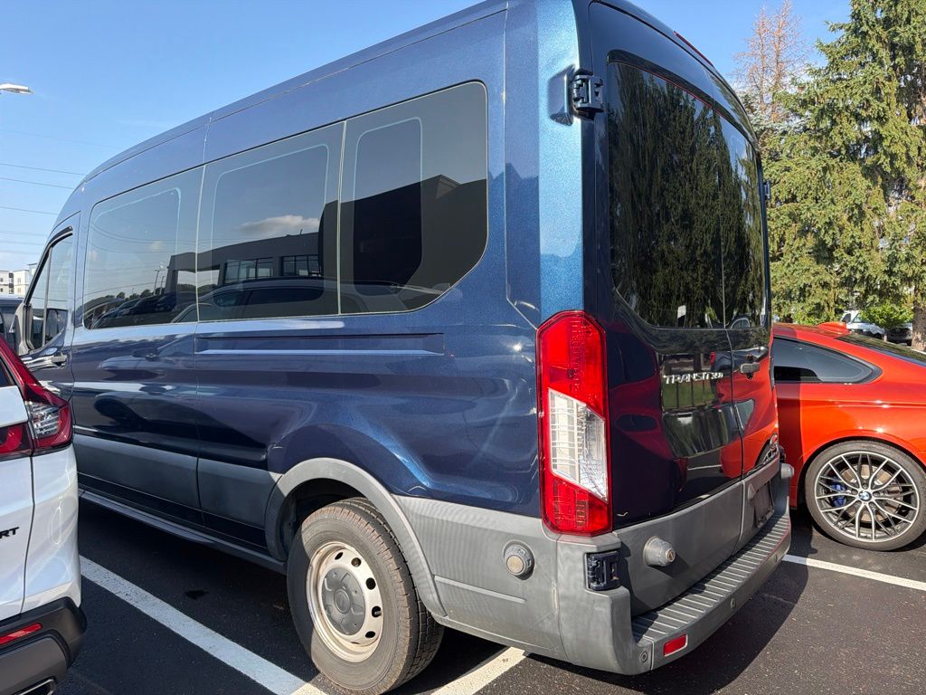 Thumbnail: 2017 Ford Transit Series - 2