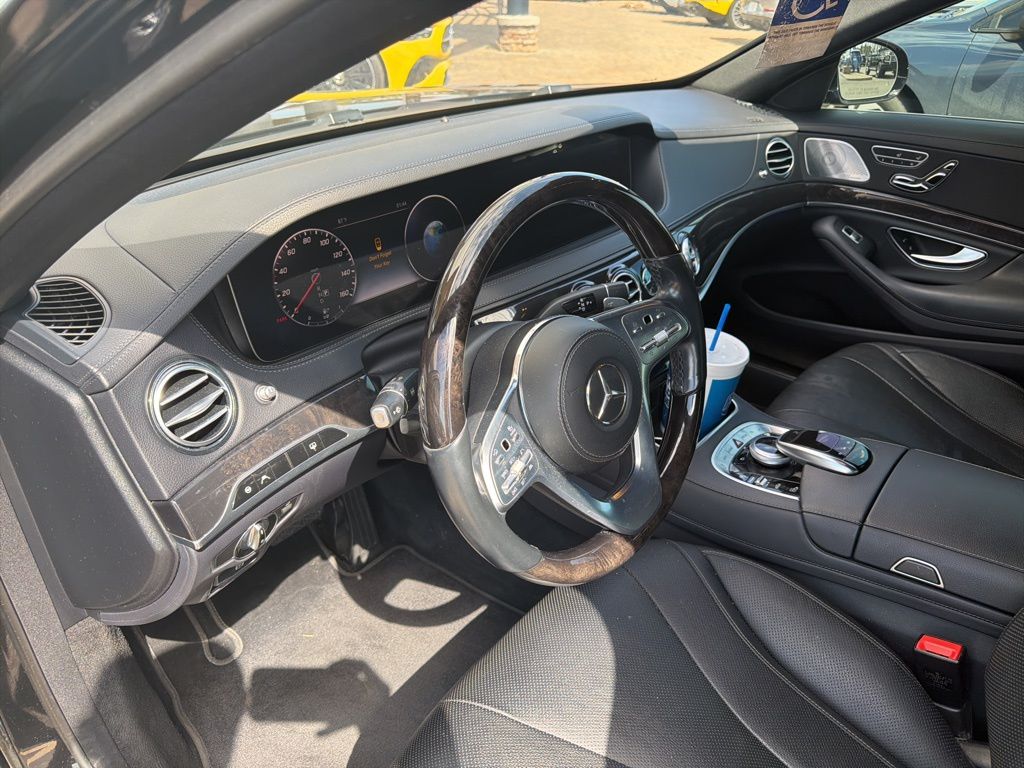 Thumbnail: 2019 Mercedes-Benz S-Class - 6