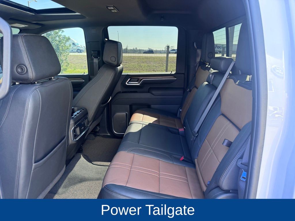 2025 Chevrolet Silverado 3500HD High Country