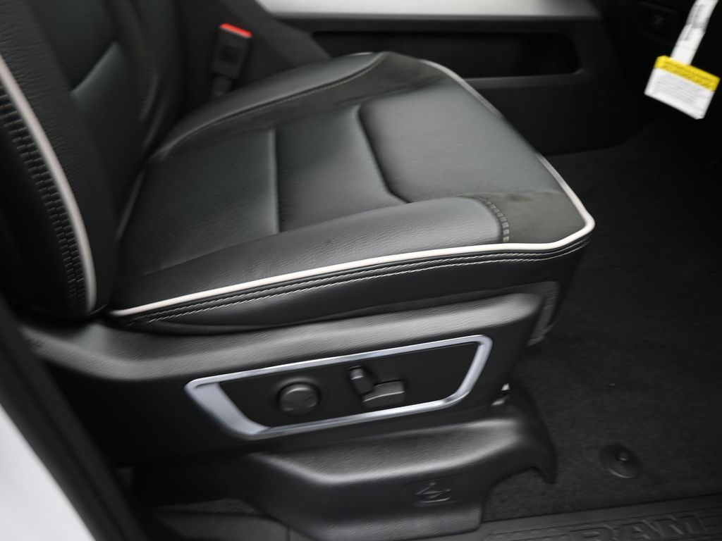 New 2026 Bright White Clearcoat Ram Laramie image 35