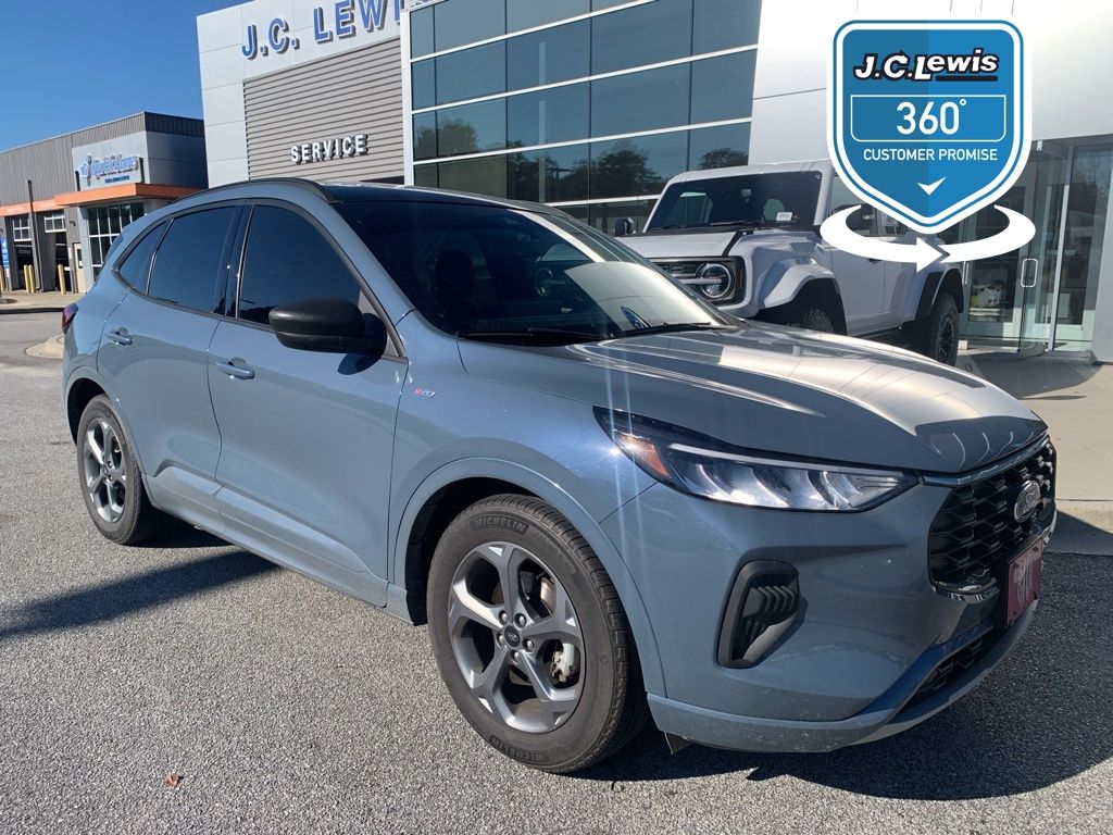 2023 Ford Escape ST-Line