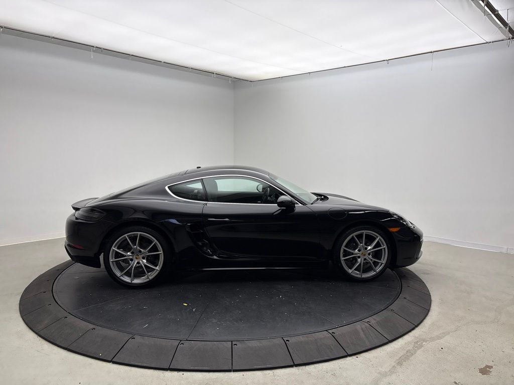 Thumbnail: 2025 Porsche 718 Cayman - 8