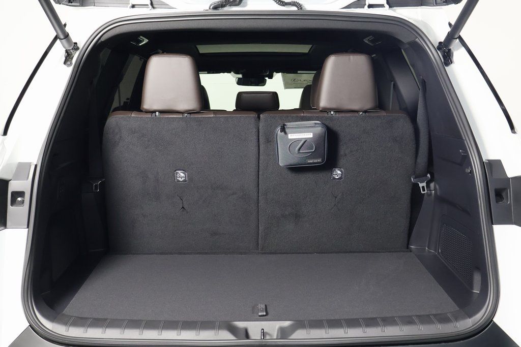 Thumbnail: 2026 Lexus TX - 9