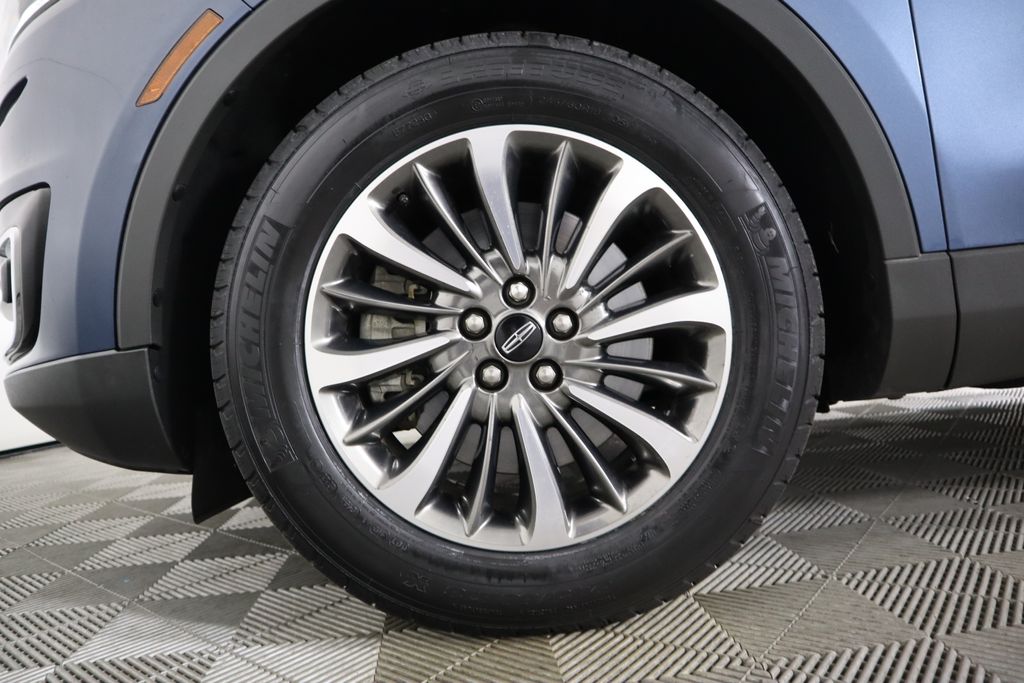 2019 Lincoln Nautilus Select 31