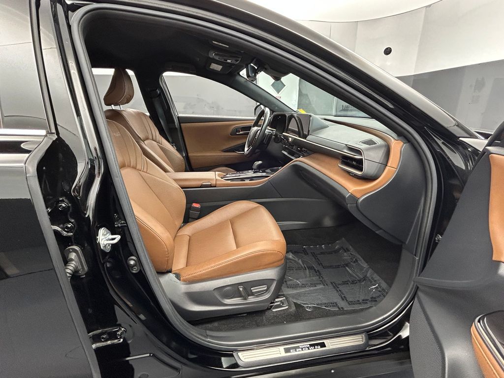 Used 2025 Black Toyota XLE image 50