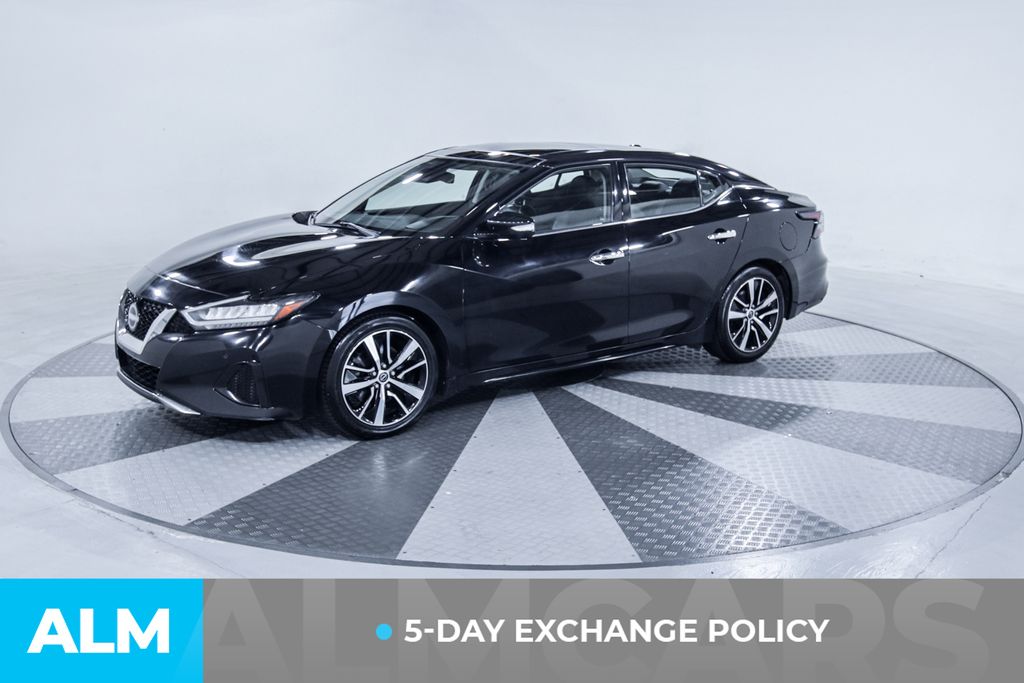 Used 2023 Black Nissan 3.5 SL image 3