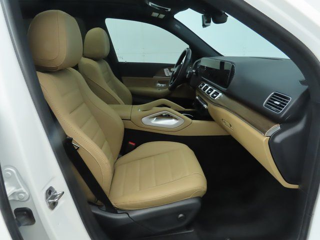 Thumbnail: 2025 Mercedes-Benz GLE - 21