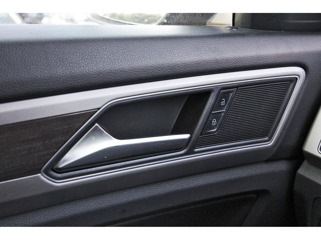2019 Volkswagen Atlas 3.6L V6 SE  at North Houston Mitsubishi