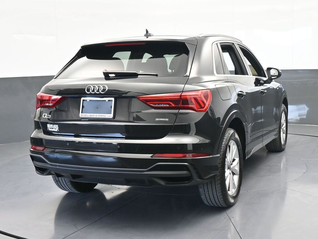 Used 2025 Black Audi Premium image 5
