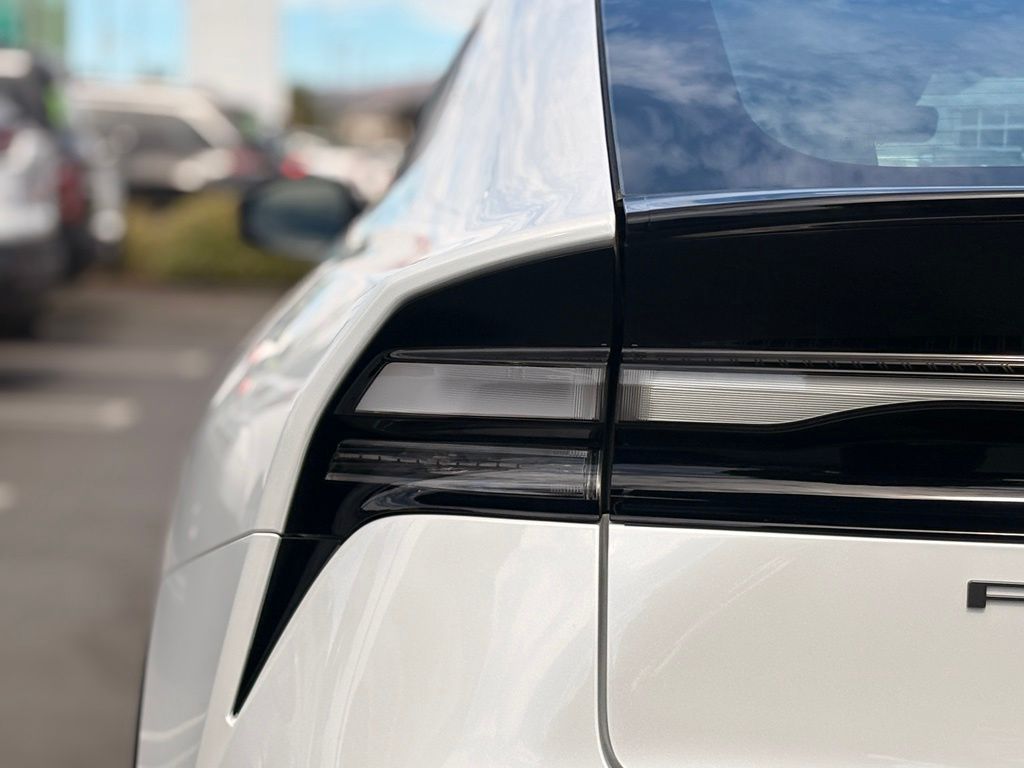 New 2027 Toyota Prius Plug-in Hybrid Sedan