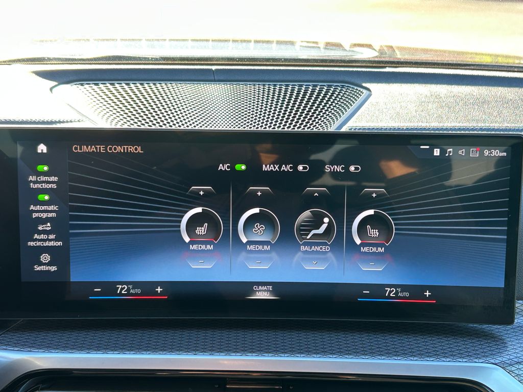 Thumbnail: 2023 BMW i4 - 24