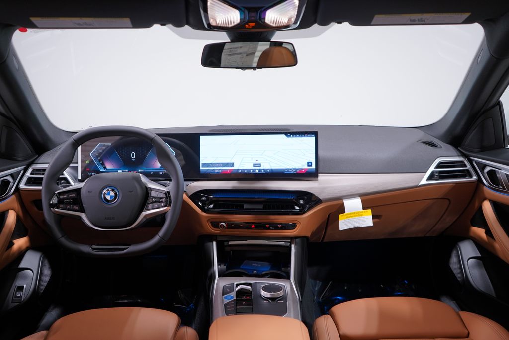 2025 BMW i4 eDrive40 10