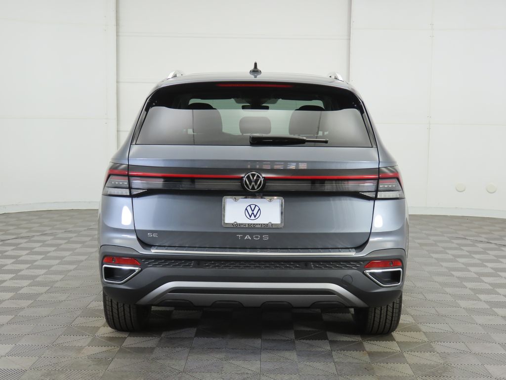 2025 Volkswagen Taos SE 7