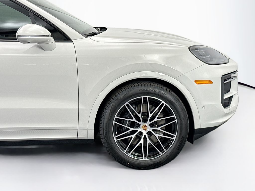 Thumbnail: 2026 Porsche Cayenne - 11