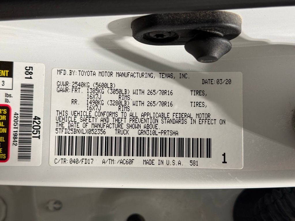 Thumbnail: 2020 Toyota Tacoma - 27