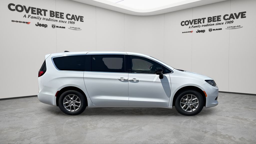 New 2026 White Chrysler LX image 17