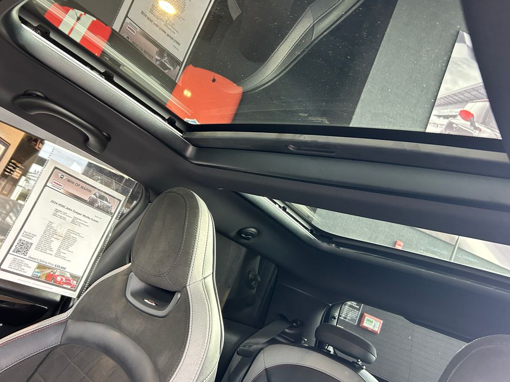 Thumbnail: 2024 MINI Cooper - 16