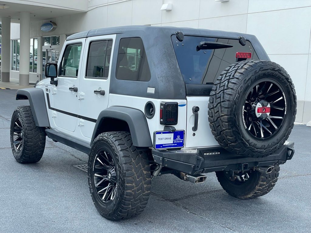 Thumbnail: 2018 Jeep Wrangler - 4