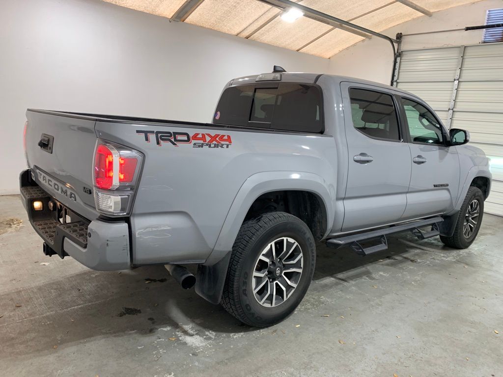 2021 Toyota Tacoma TRD Sport 4