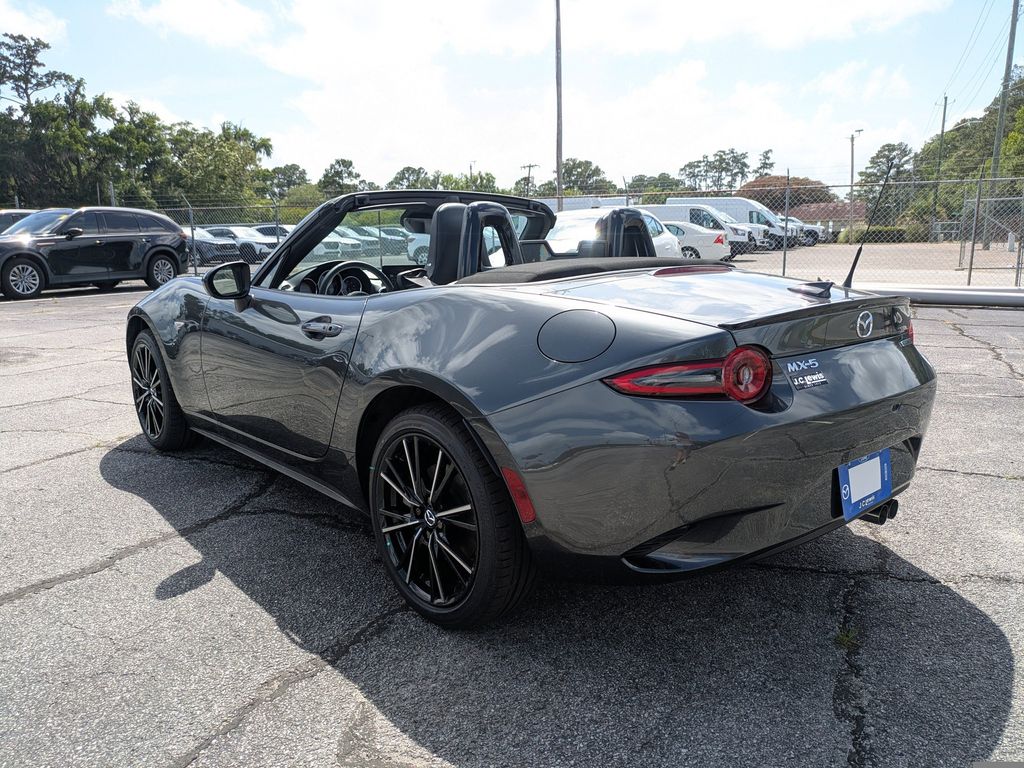 2026 Mazda MX-5 Miata Grand Touring