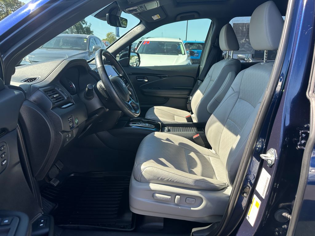 2021 Honda Passport Elite