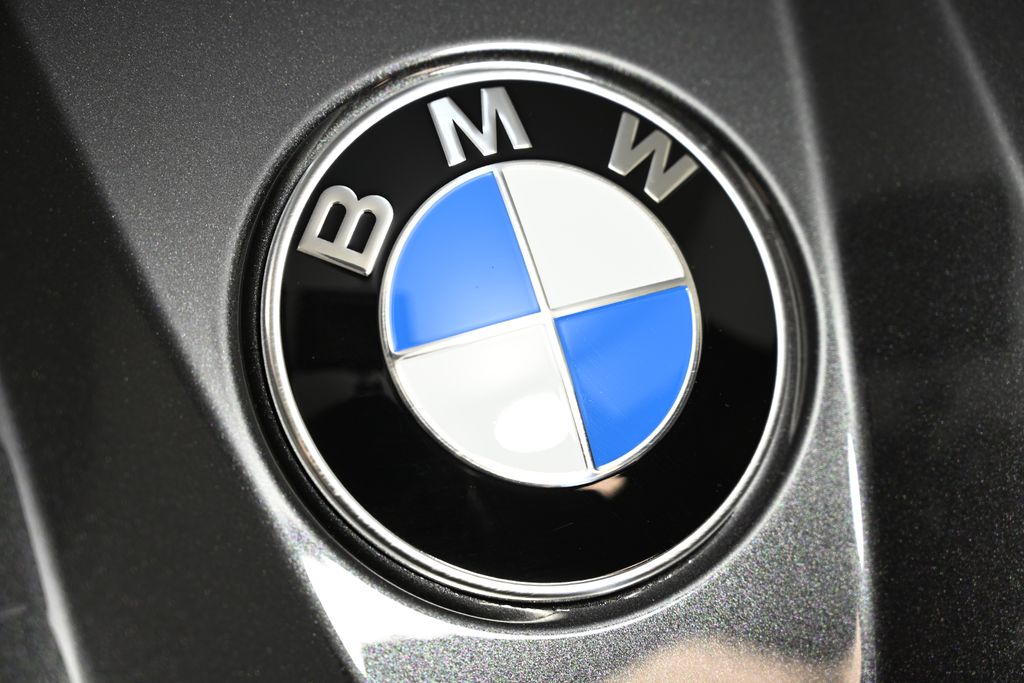 Thumbnail: 2026 BMW X3 - 13