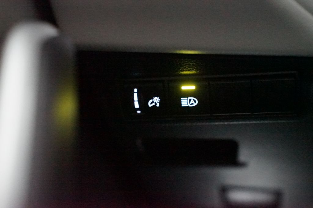 Thumbnail: 2025 Toyota Corolla Cross - 22