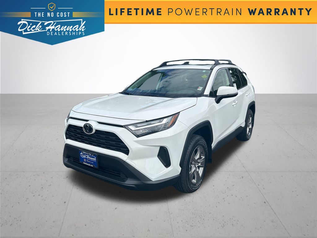 2025 Toyota RAV4 XLE