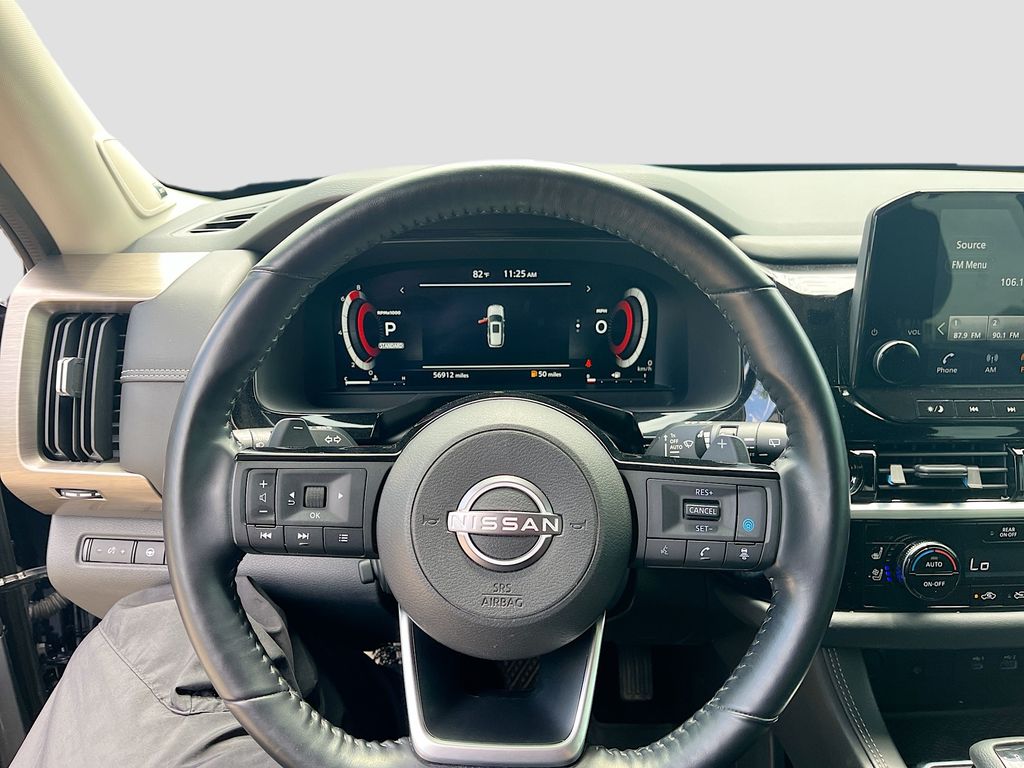 Used 2022 Blue Nissan Platinum image 11