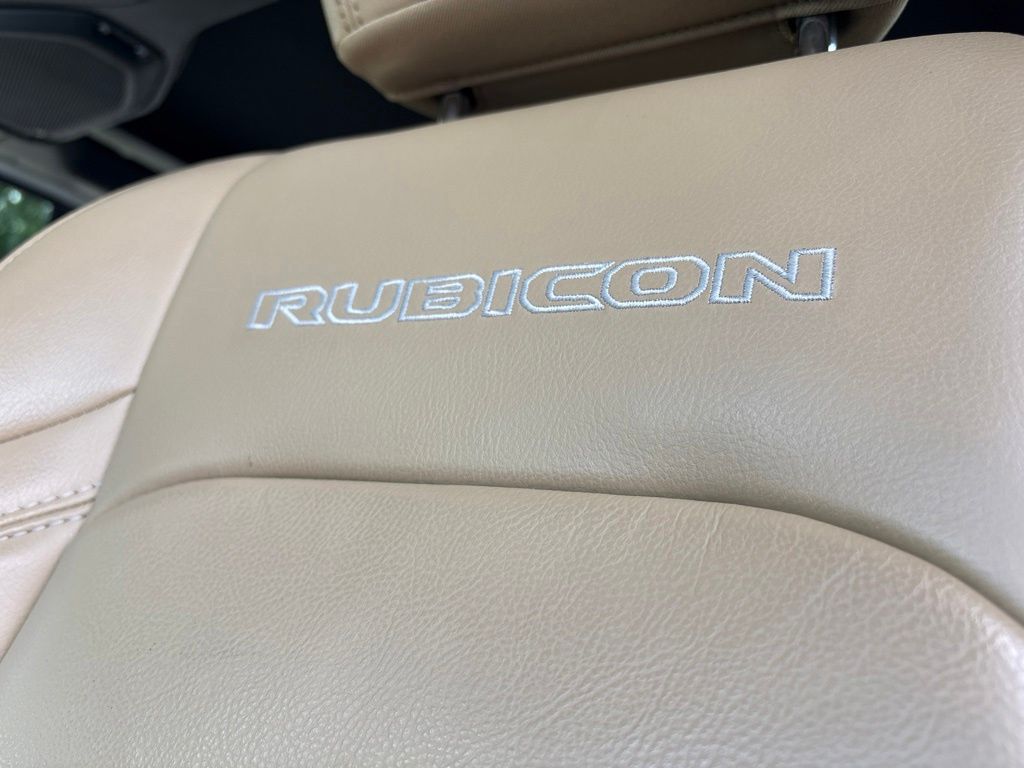 2018 Jeep Wrangler Unlimited Rubicon White at Luther Ford