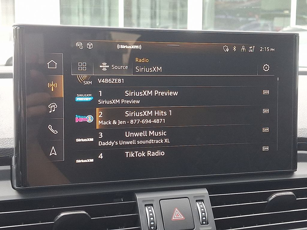 2025 Audi SQ5  16