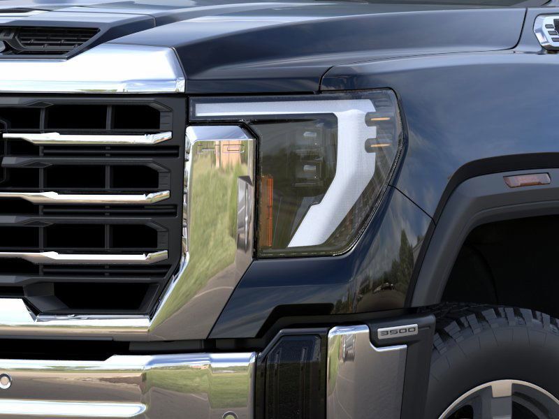 2025 GMC Sierra 3500HD SLT 10