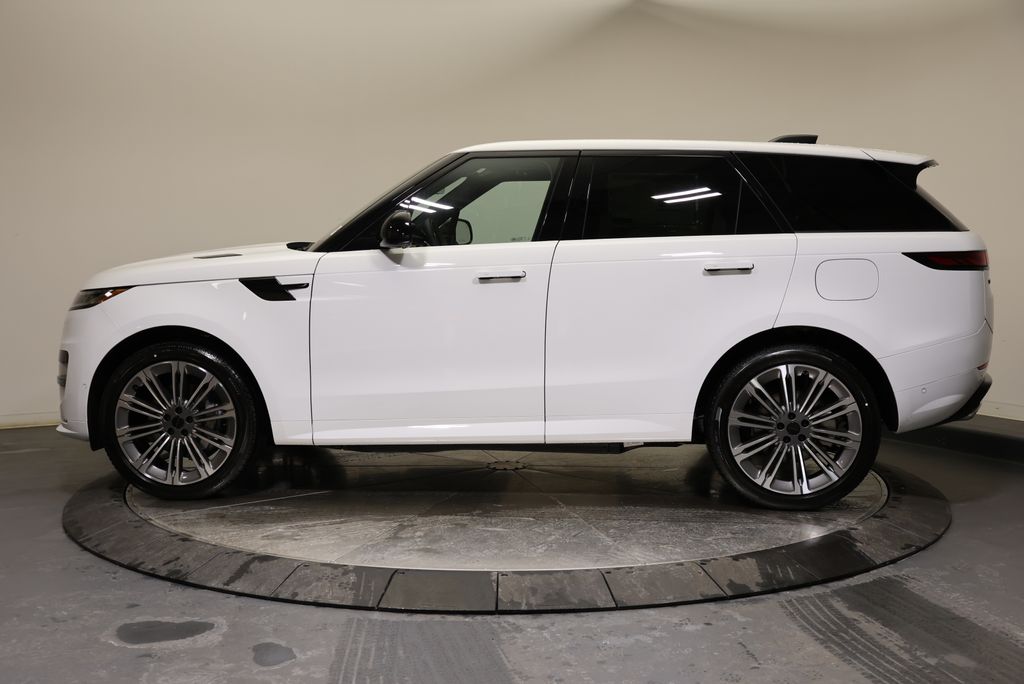 Thumbnail: 2026 Land Rover Range Rover Sport - 2