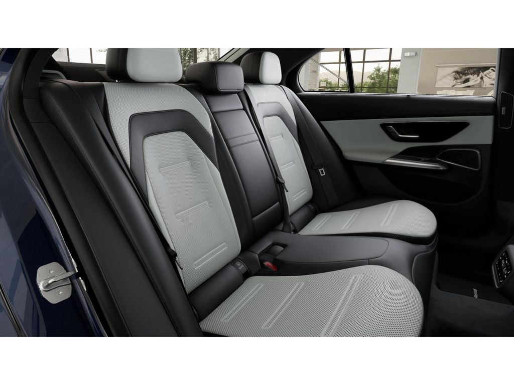 2026 Mercedes Benz E AMG 4MATIC photo 4