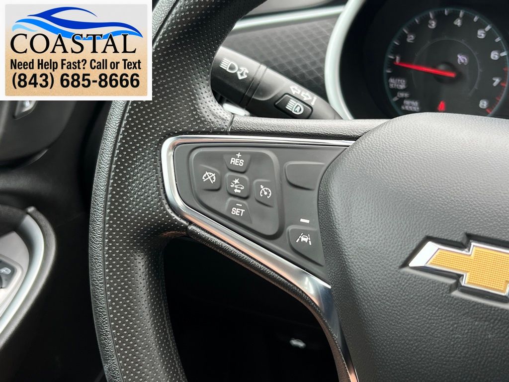 2024 Chevrolet Malibu LT White at Matthews Motors of Wilmington
