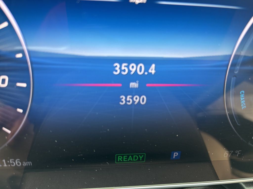 2025 Mercedes-Benz GLC GLC 350e photo