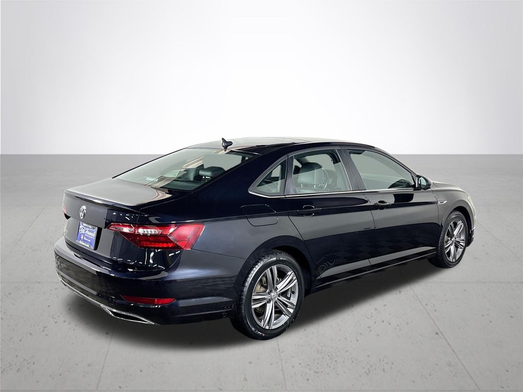 2021 Volkswagen Jetta R-Line