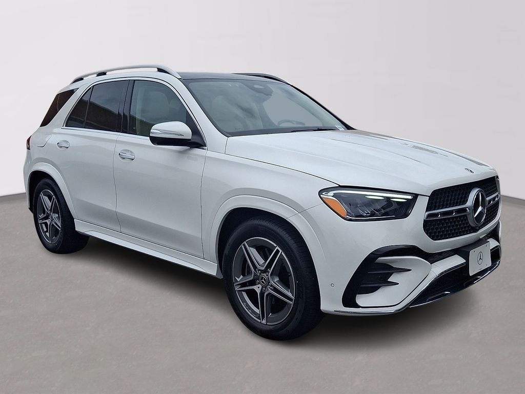 Thumbnail: 2026 Mercedes-Benz GLE - 3