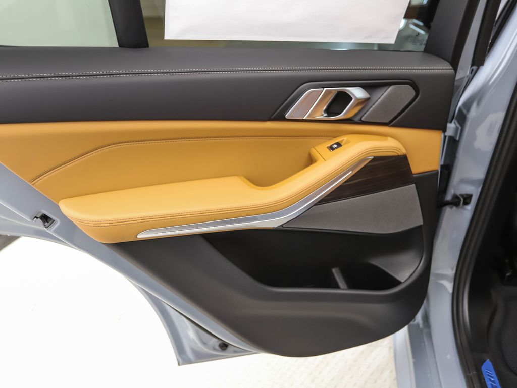 2026 BMW X5 xDrive50e 19