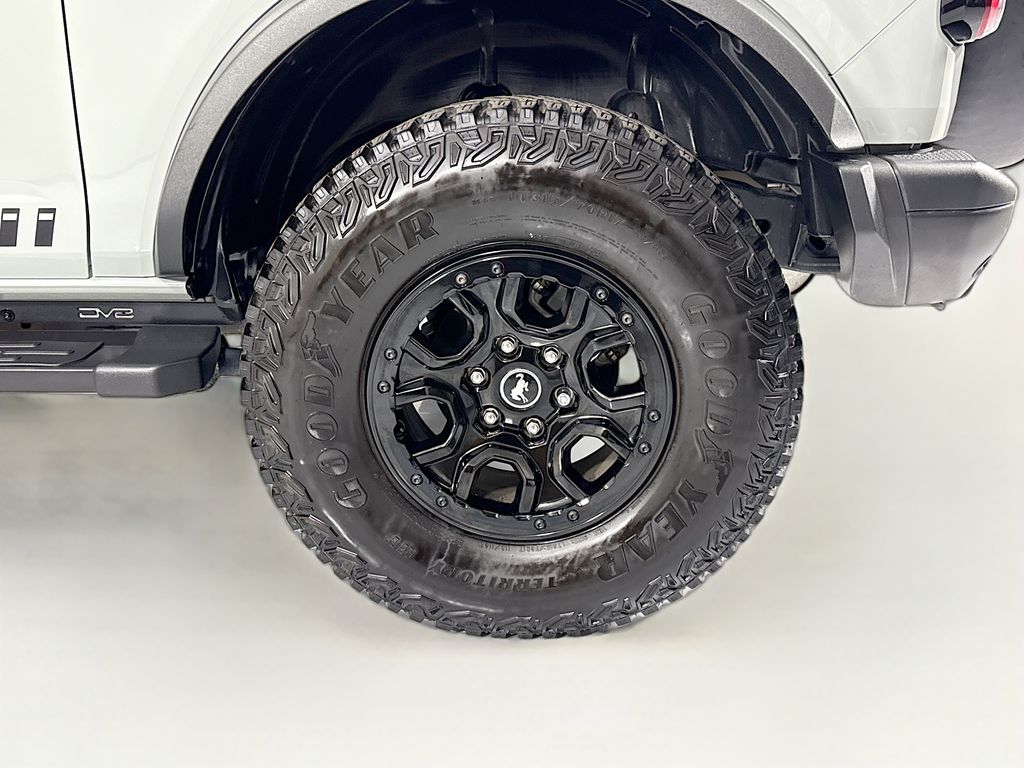 Thumbnail: 2021 Ford Bronco - 29