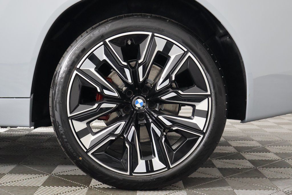 Thumbnail: 2026 BMW X3 - 10