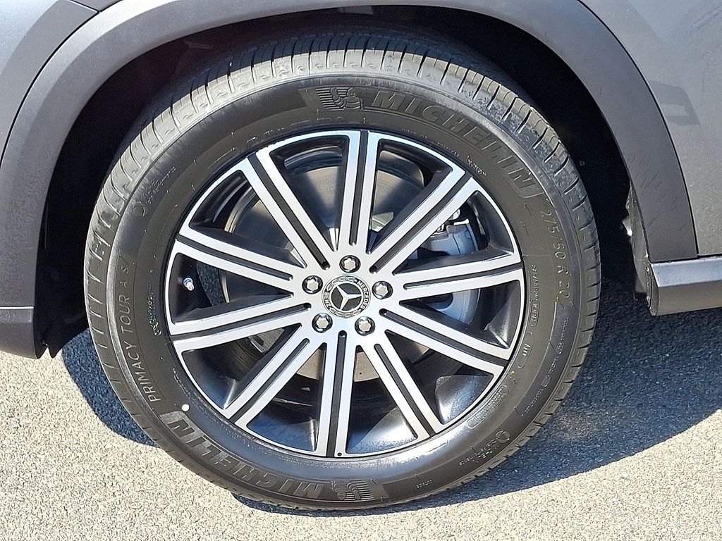 2025 Mercedes-Benz GLE 450 5