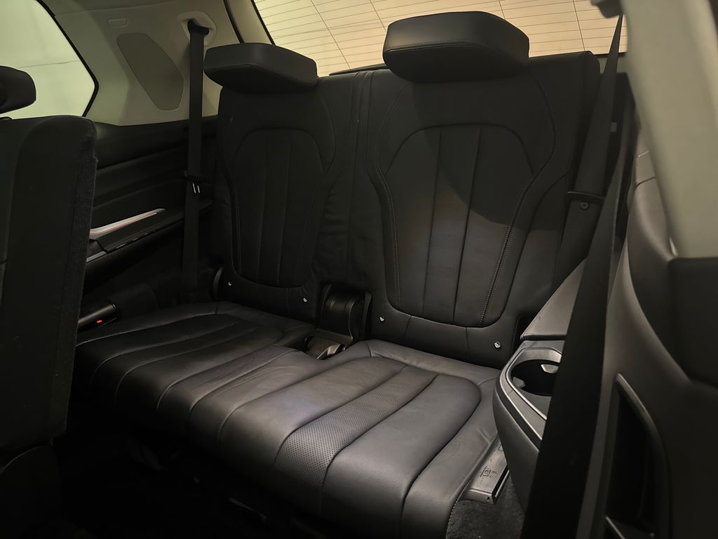 Certified Used 2020 Black BMW xDrive40i image 35