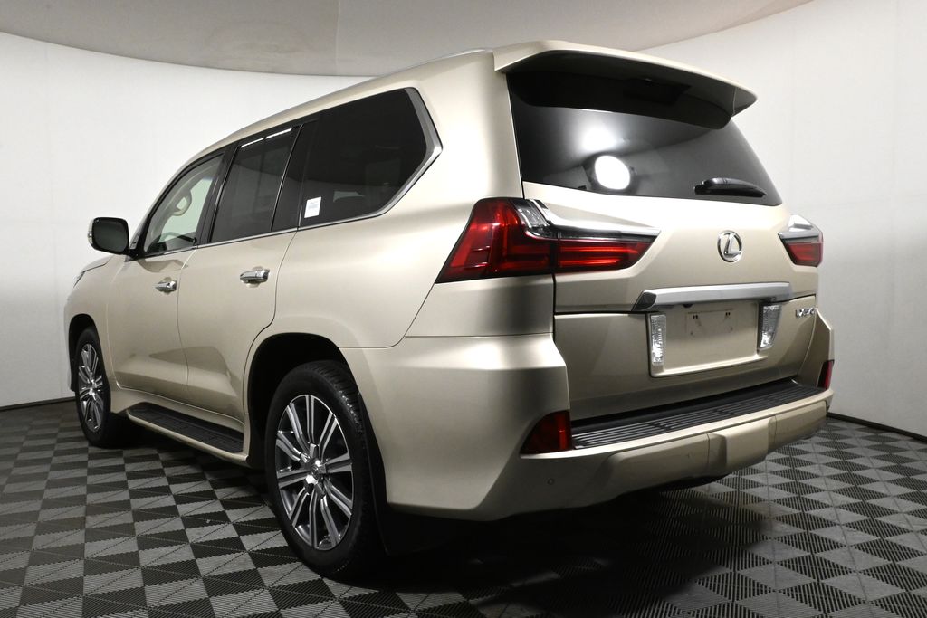 Thumbnail: 2017 Lexus LX - 5