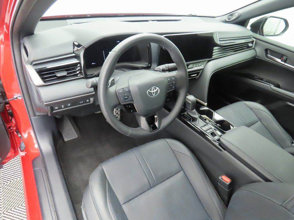 Thumbnail: 2025 Toyota Camry - 9