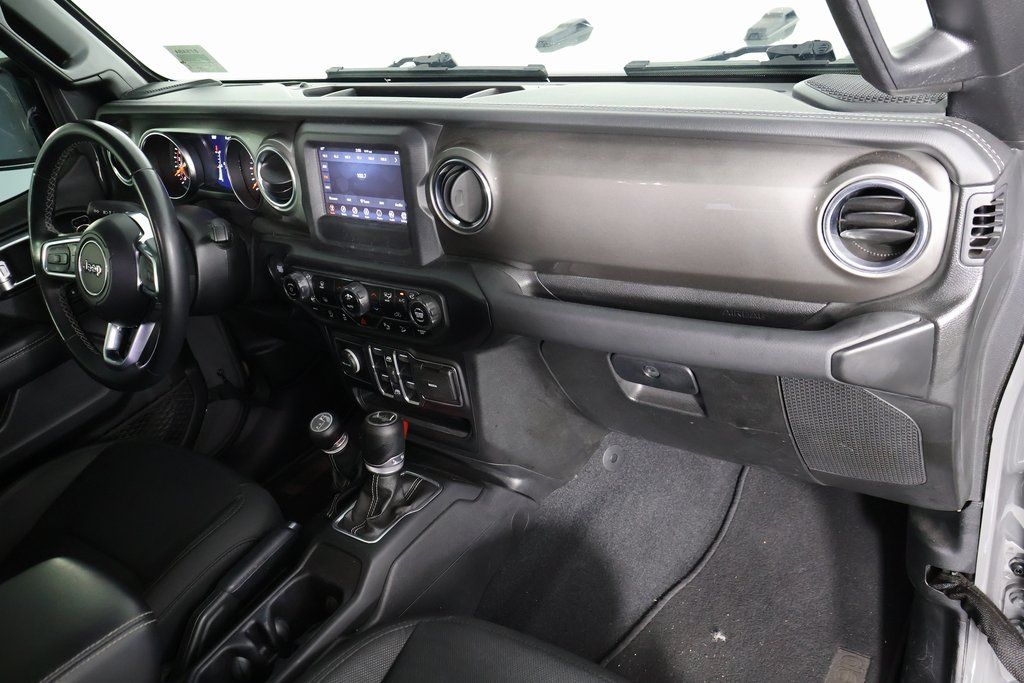 Thumbnail: 2020 Jeep Wrangler - 9